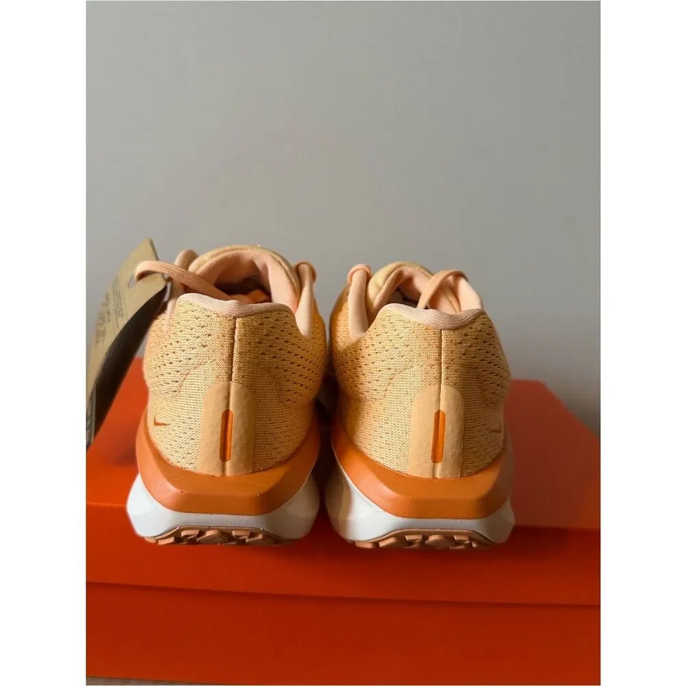 Nike Air Winflo 11 Sail Orange FJ9510-700 Women’s Size 9.5